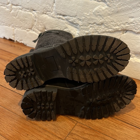 Bos. & Co - Picture 5 of 8